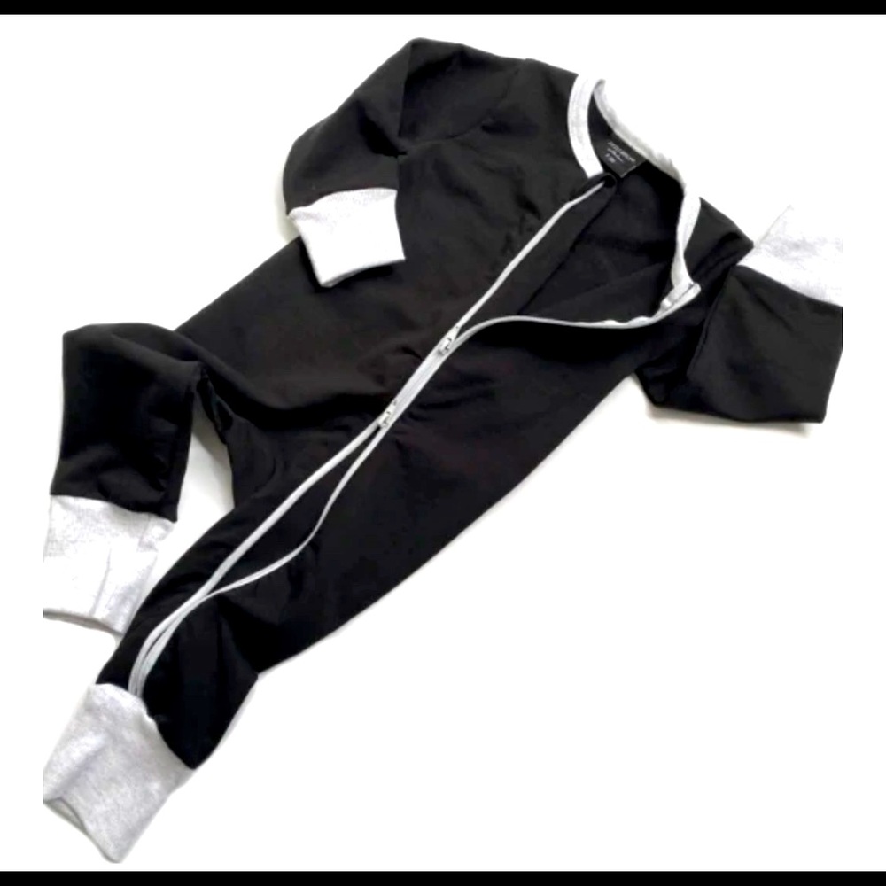 Little Bipsy - Two-Way Zip Romper in Black + Grey